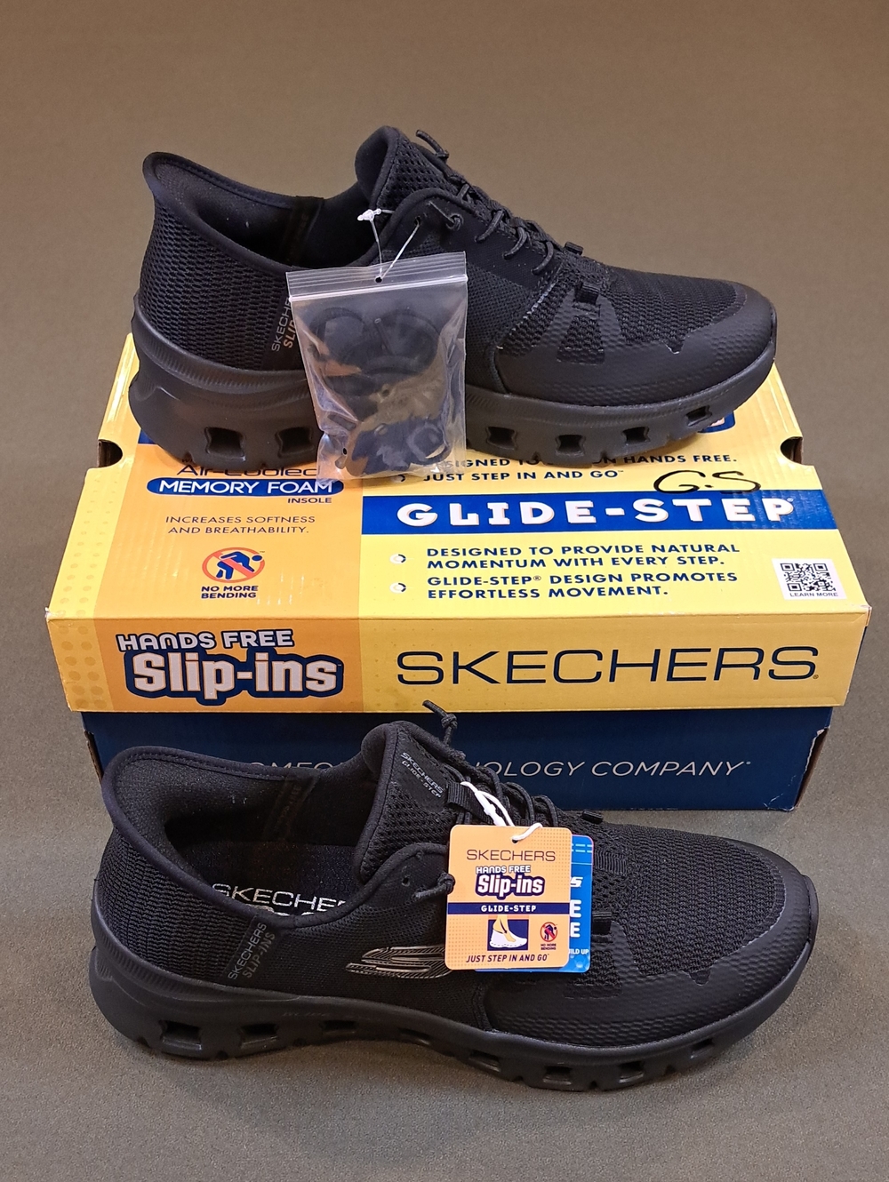 Skechers Slip-ins: Glide-Step Pro - Color: Black - Size: Women 10